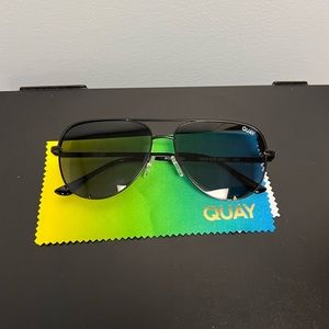 Quay Australia black/smoke polarized high key mini